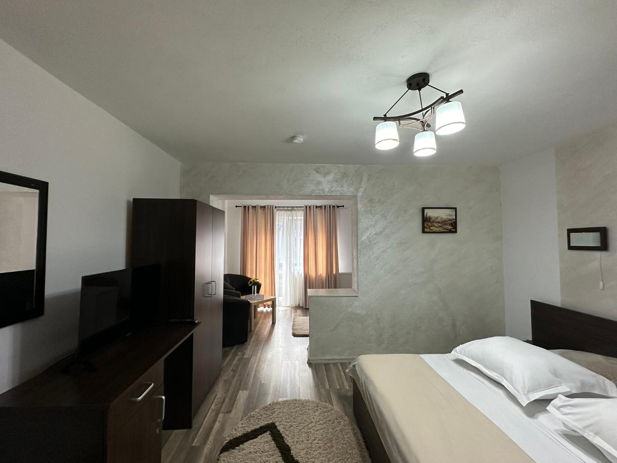 Casuta De Langa Izvor Hotel Moeciu De Sus Luaran gambar