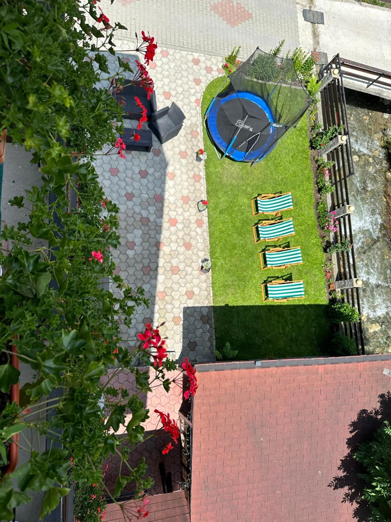 Casuta De Langa Izvor Hotel Moeciu De Sus Luaran gambar